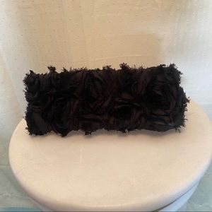 MOD flower clutch
